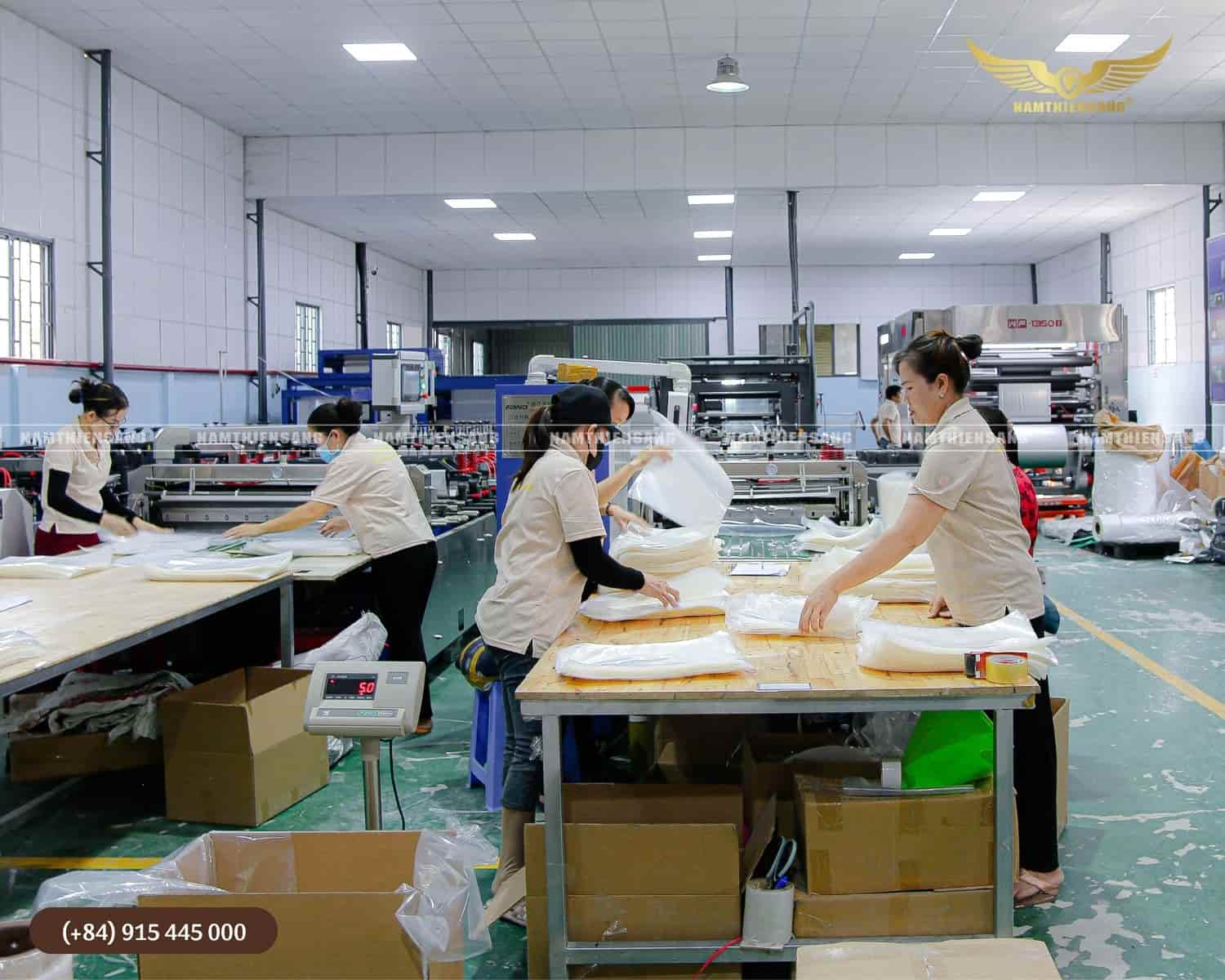 Đặt sản xuất túi zipper giá rẻ uy tín tại bao bì ghép Nam Thiên Sáng